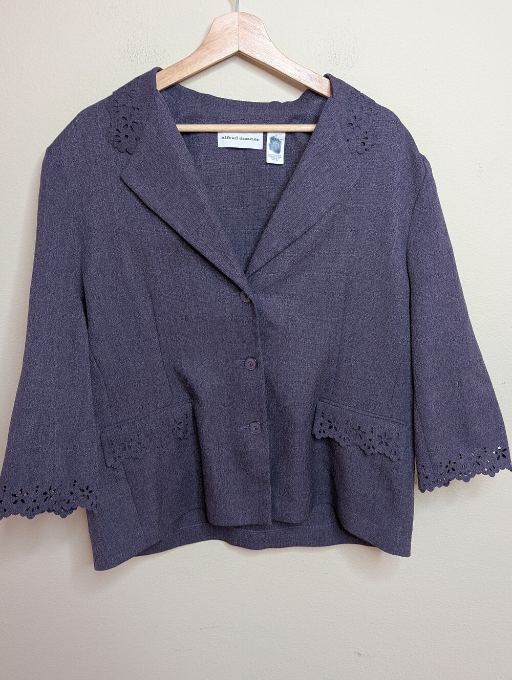 Alfred Dunner Purple Eyelet Trim Blazer Size 18